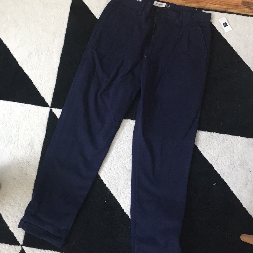 GAP Men’s Reissue Navy Pant